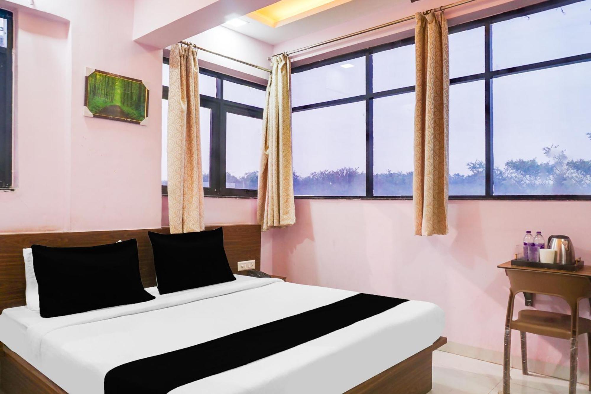 Super Collection O Chandan Nagar Kharadi Formerly Kharadi Inn Pune Exterior photo