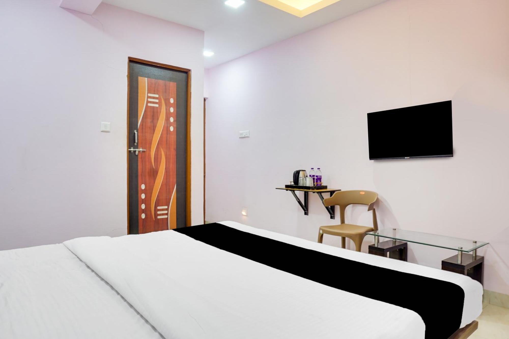 Super Collection O Chandan Nagar Kharadi Formerly Kharadi Inn Pune Exterior photo